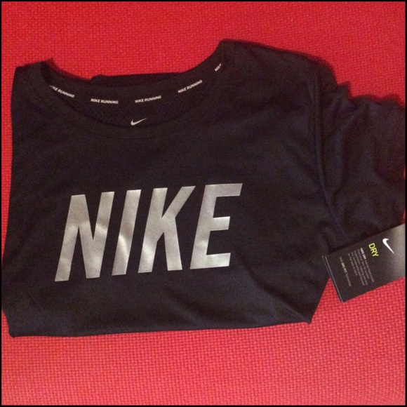 New Nike Running Dri-Fit Tank/T-Shirt - Size M - Picture 1 of 6